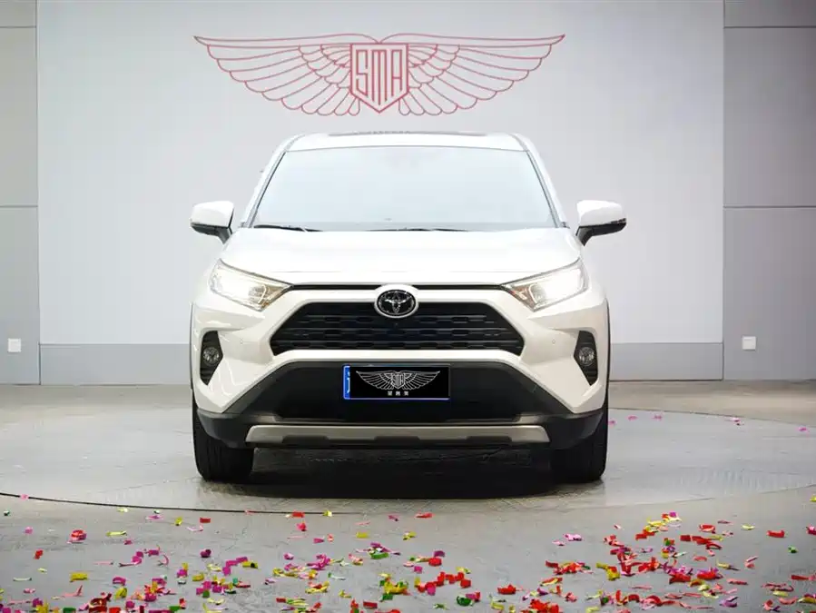 Used Toyota RAV4 Rongfang 2022 2.0L CVT two-wheel drive fashion Plus version