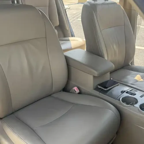 900x675_0_q87_c42_autohomecar__ChxpWGm2dOqARaPYAAOKpgPPock755.jpg.webp Used Toyota Highlander 2009 2.7L 2WD 7-seat luxury navigation version