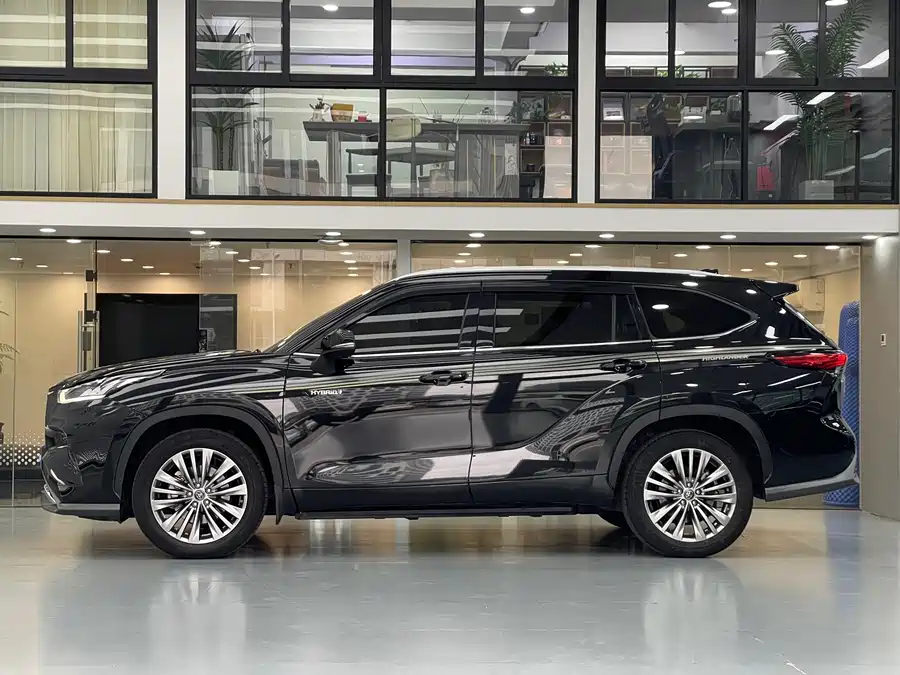 Used Toyota Highlander 2022 380T four-wheel drive supreme 7 seats