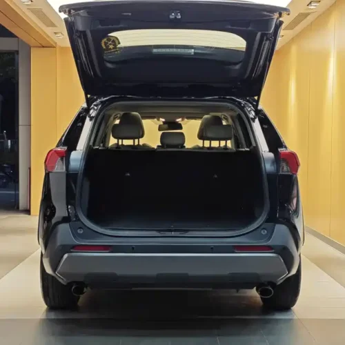 900x675_0_q87_c42_autohomecar__ChxpWGm40HaADY08AAOk8tT4_TY199.jpg.webp Used Toyota RAV4 Rongfang 2020 2.0L CVT two-wheel drive fashion version
