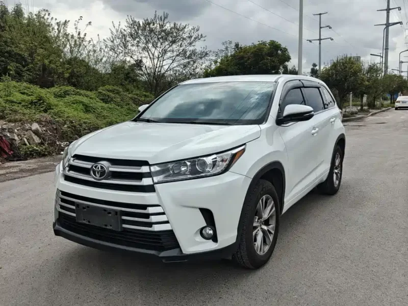 900x675_0_q87_c42_autohomecar__ChxpWGm6OaSAF1UpAAmI6pBOQqU981.jpg.webp Used Toyota Highlander 2021 2.0T four-wheel drive elite version 7 seats