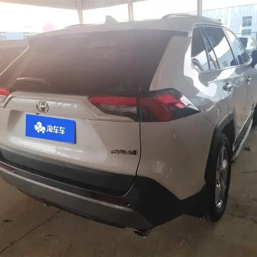 Used Toyota RAV4 Rongfang 2021 2.0L CVT two-wheel drive fashion PLUS version