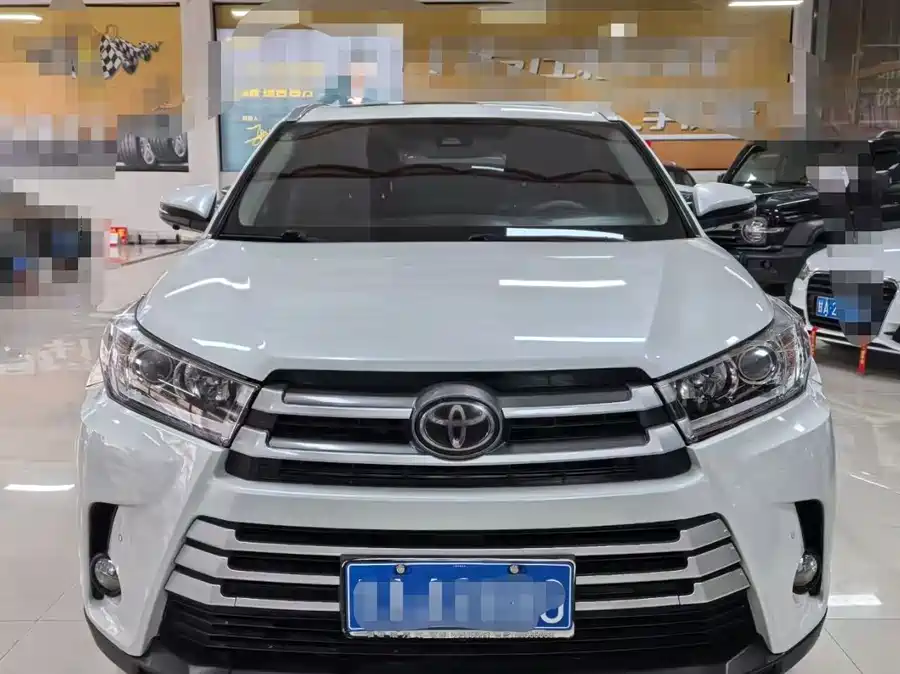 900x675_0_q87_c42_autohomecar__ChxpWGm6gs2ATv15AAMjtODi19Q440.jpg.webp Used Toyota Highlander 2021 2.0T four-wheel drive luxury version 7 seats