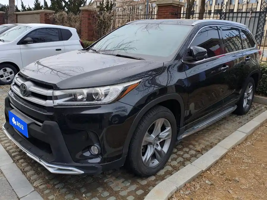 Used Toyota Highlander 2018 2.0T four-wheel drive luxury version 7 seats National V
