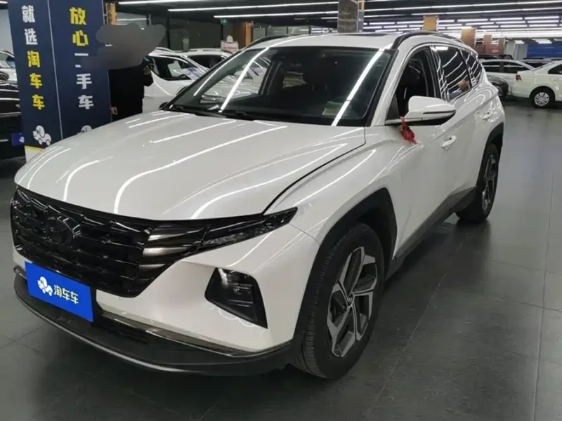 900x675_0_q87_c42_autohomecar__ChxpWGm8nceAU6xCAAG4y_HANoE121.jpg.webp Used Hyundai Tucson 2023 Used Hyundai Tucson L 1.5T automatic two-wheel drive DLX luxury version