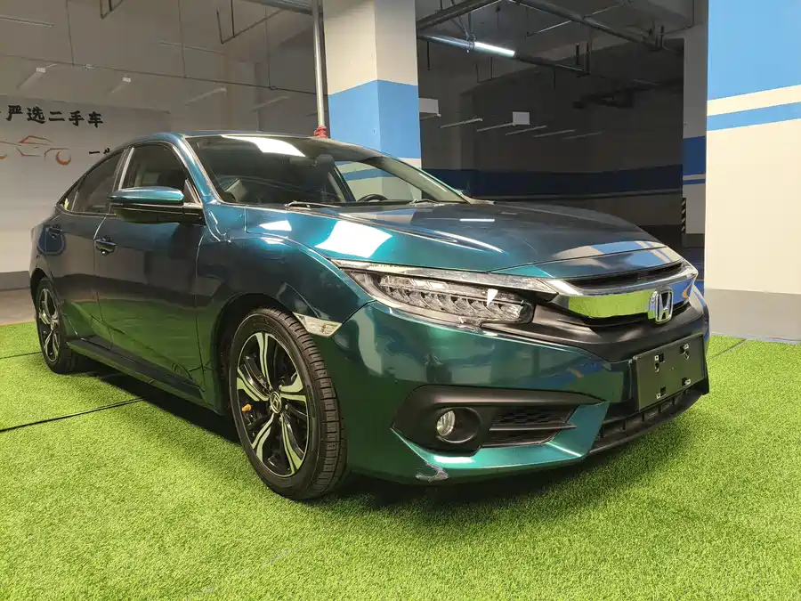 Used Honda Civic 2016 220TURBO CVT Premium Edition