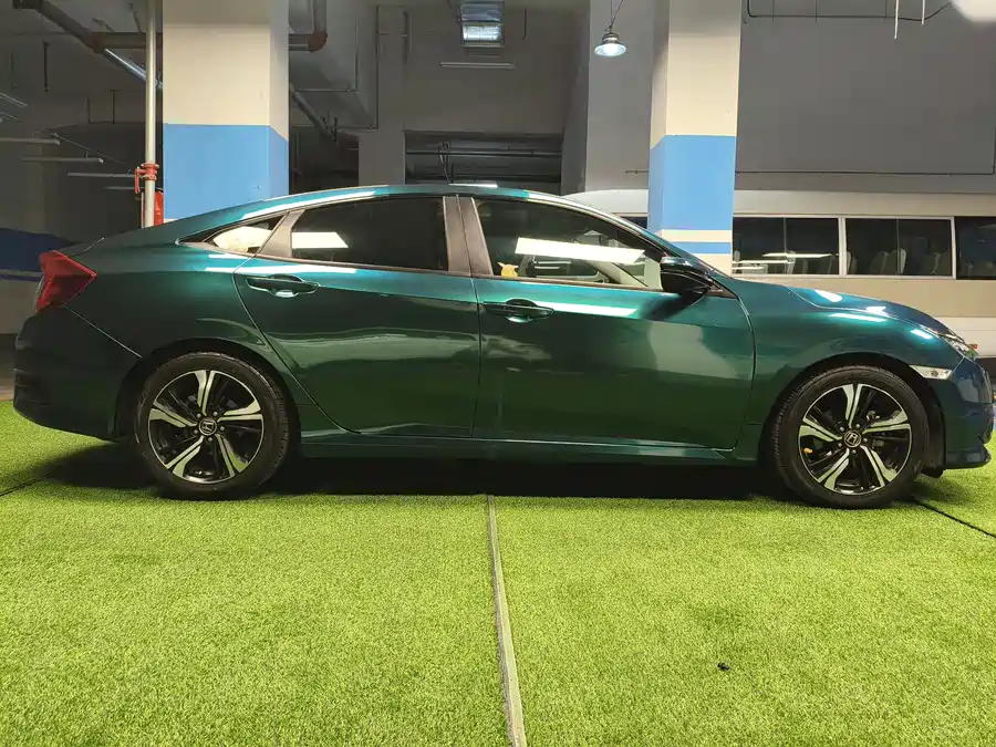 Used Honda Civic 2016 220TURBO CVT Premium Edition