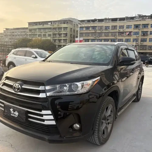 900x675_0_q87_c42_autohomecar__ChxpWGmBtNOAGLKDAAnlY8DTTPo507.jpg.webp Used Toyota Highlander 2015 2.0T four-wheel drive luxury version 7 seats