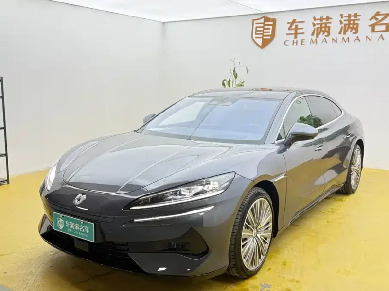 Used Denza Z9 2024 1100km four-wheel drive Ultra version