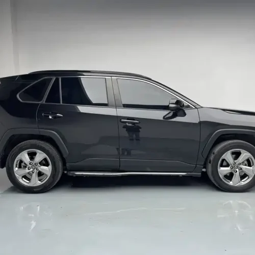 Used Toyota RAV4 Rongfang 2021 2.0L CVT two-wheel drive fashion version