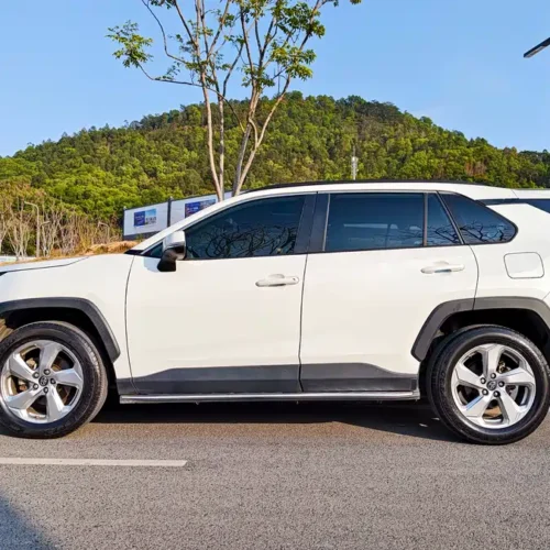 Used Toyota RAV4 Rongfang 2020 2.0L CVT two-wheel drive fashion version