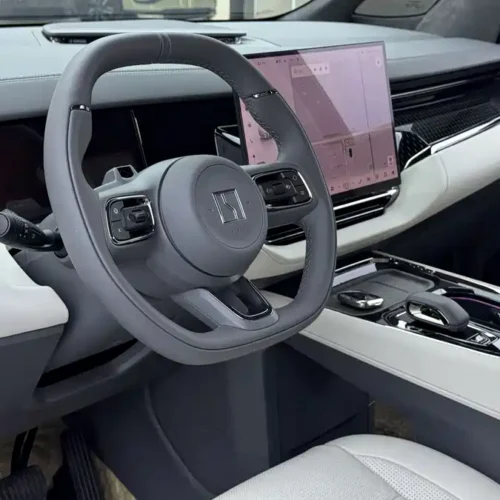 900x675_0_q87_c42_autohomecar__ChxpWGmJRteAKzJ_AAR89kf0oyk923.jpg.webp Used Zeekr 009 2024 seven-seat aisle version four-wheel drive 108kWh