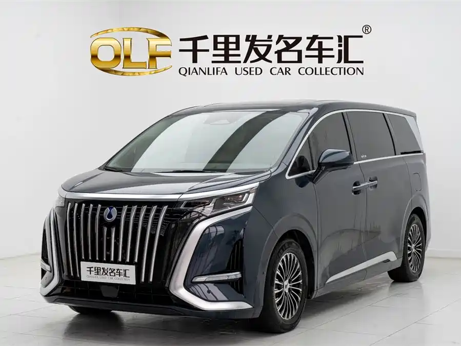 900x675_0_q87_c42_autohomecar__ChxpWGmJolaAK9-aAAFuPqnTluU550.jpg.webp Used Denza D9 2022 EV 600 four-wheel drive flagship model