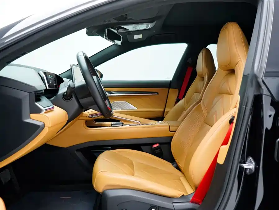 900x675_0_q87_c42_autohomecar__ChxpWGmJoxeAOtk0AAF8I_XFALw406.jpg.webp Used Zeekr 001 2023 WE version 86kWh