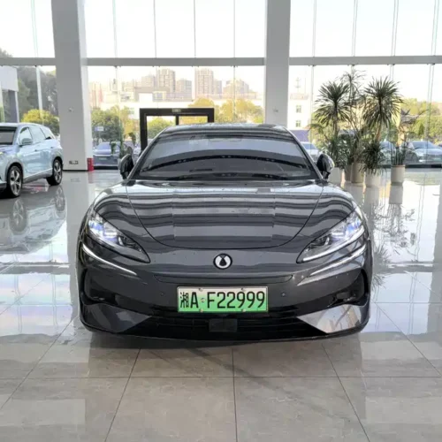 Used Denza Z9 2024 1100km four-wheel drive Max version