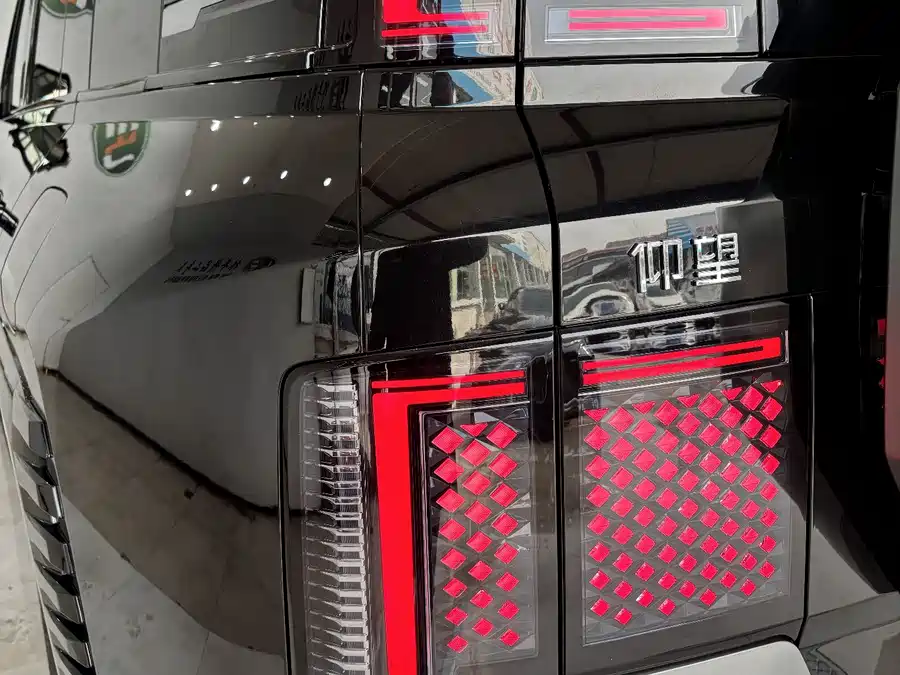 Used BYD Yangwang U8 2023 Deluxe Edition