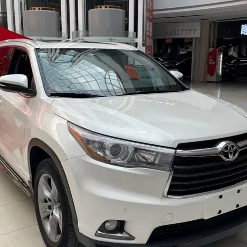 Used Toyota Highlander 2017 2.0T four-wheel drive luxury version 7 seats
