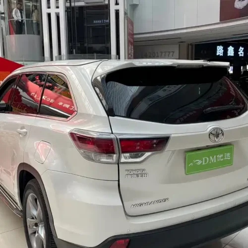 Used Toyota Highlander 2017 2.0T four-wheel drive luxury version 7 seats