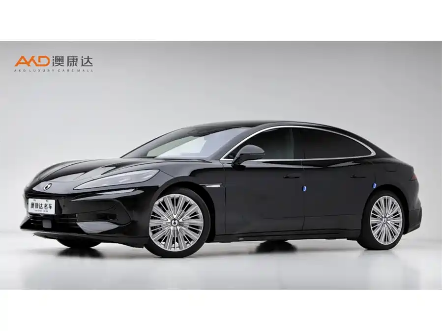 900x675_0_q87_c42_autohomecar__ChxpWGmcTxWAFWQQAAD4j0tKyrU163.jpg.webp Used Denza Z9 2024 1100km four-wheel drive Ultra version