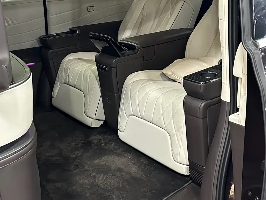 Used Denza D9 2024 PIONEER four-seater premium version