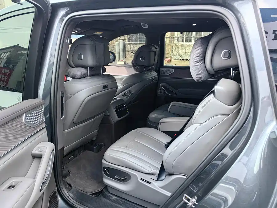 Used Denza N9 2025 Honor Model