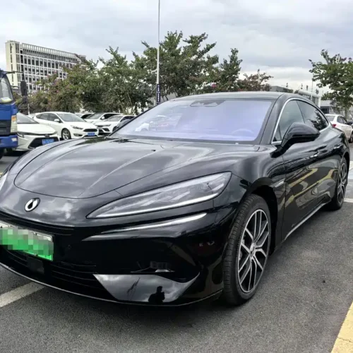 Used Denza Z9 2024 1100km four-wheel drive Max version