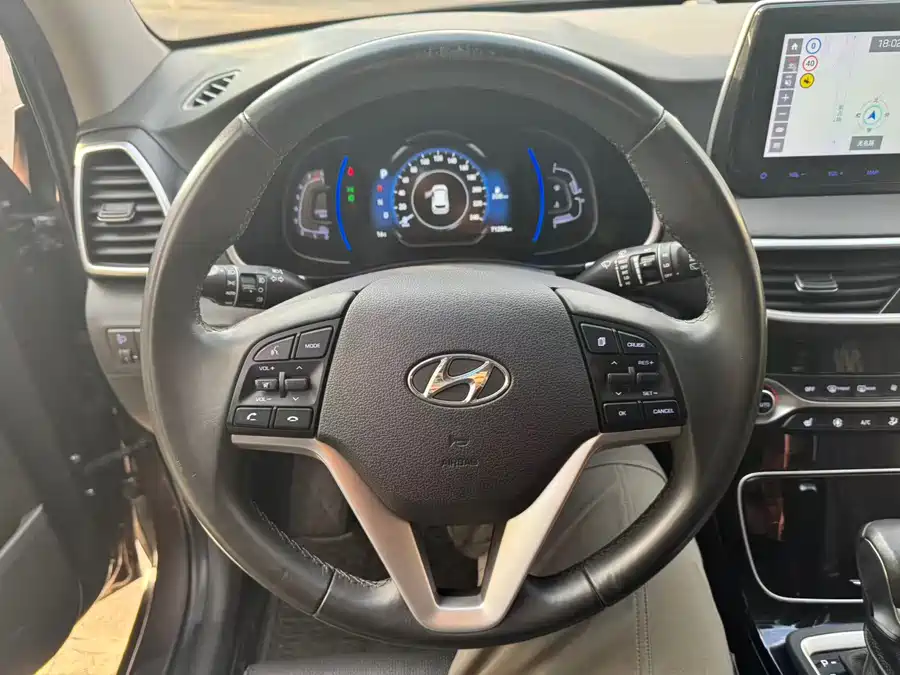 Used Hyundai Tucson 2019 280TGDi dual-clutch two-wheel drive smart connected version National V