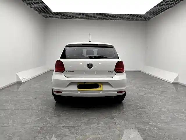 Used Volkswagen Polo 2018 1.5L automatic safe driving model