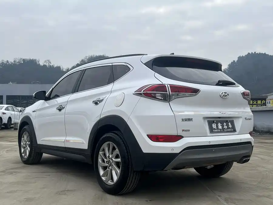 Used Hyundai Tucson 2015 1.6T dual-clutch two-wheel drive intelligent model