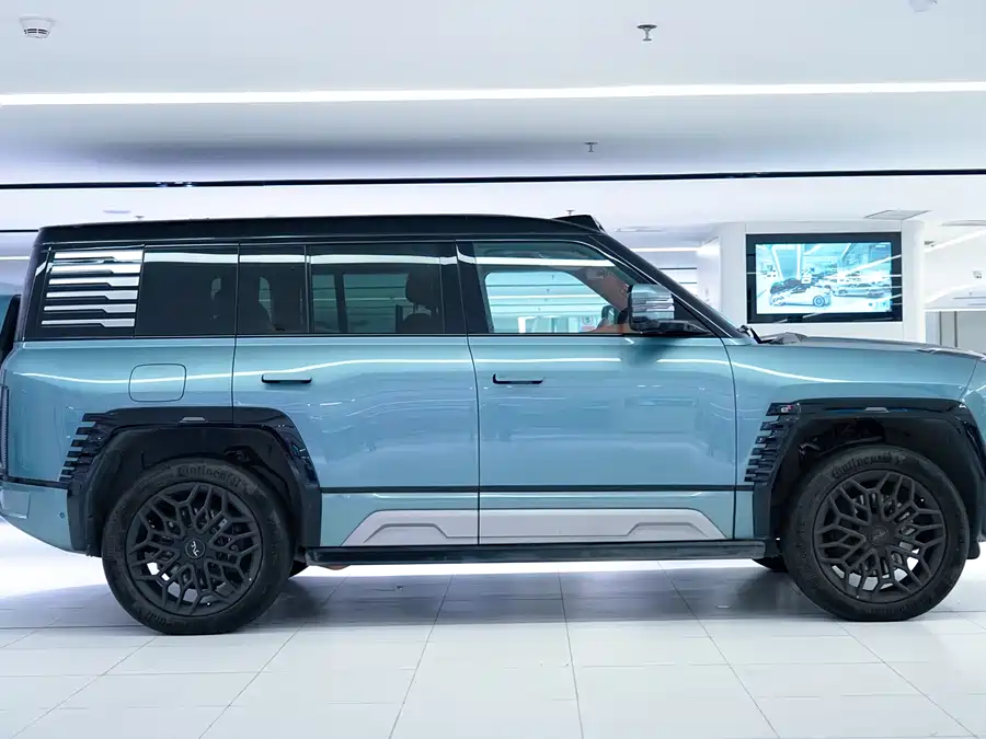 Used BYD Yangwang U8 2023 Deluxe Edition