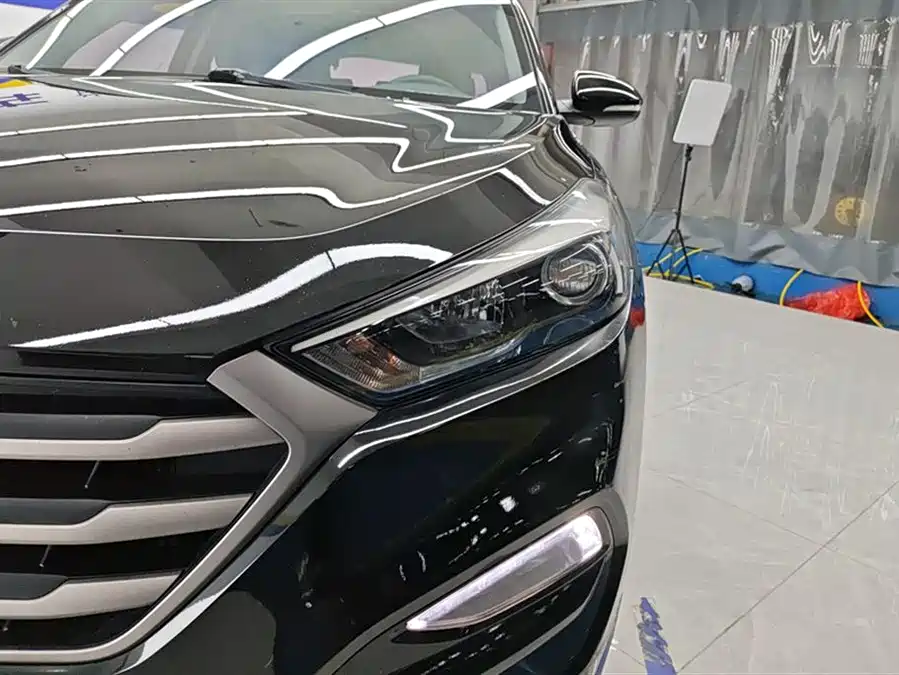 900x675_0_q87_c42_autohomecar__ChxpWGmhXHuAYQmWAAHiLMfoGGI467.jpg.webp Used Hyundai Tucson 2015 1.6T dual-clutch two-wheel drive intelligent model