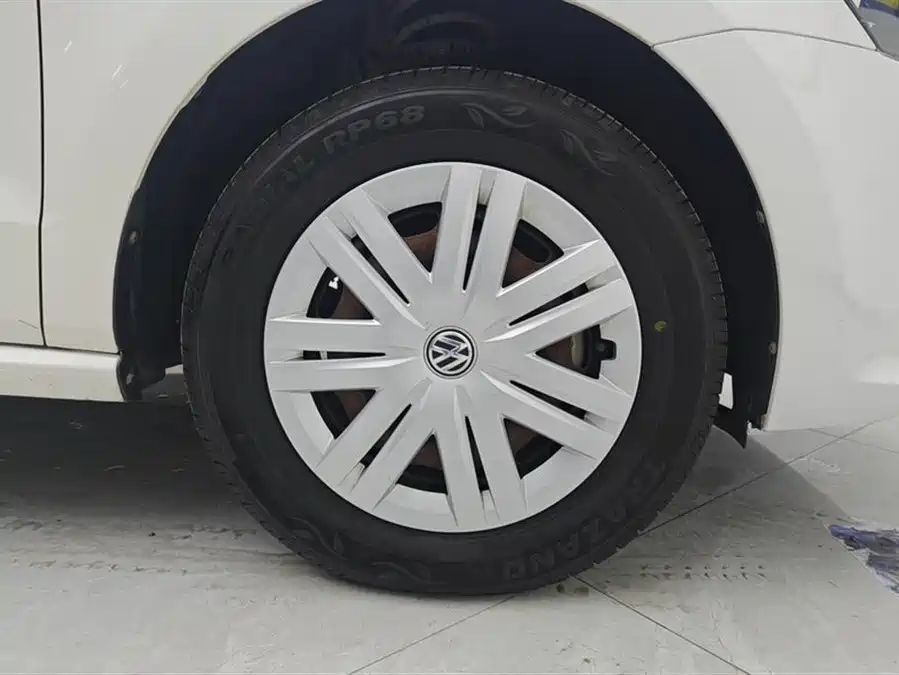 Used Volkswagen Polo 2016 1.4L automatic fashion model