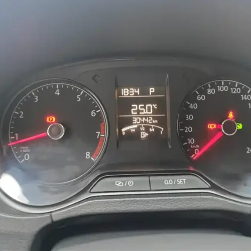 Used Volkswagen Polo 2016 1.4L automatic fashion model