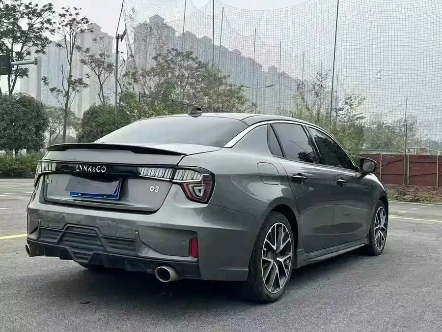 900x675_0_q87_c42_autohomecar__ChxpWGmiR7aAAFIjAAOIMmJVxOU321.jpg.webp Used Lynk & Co 03 2021 1.5TD DCT Pro