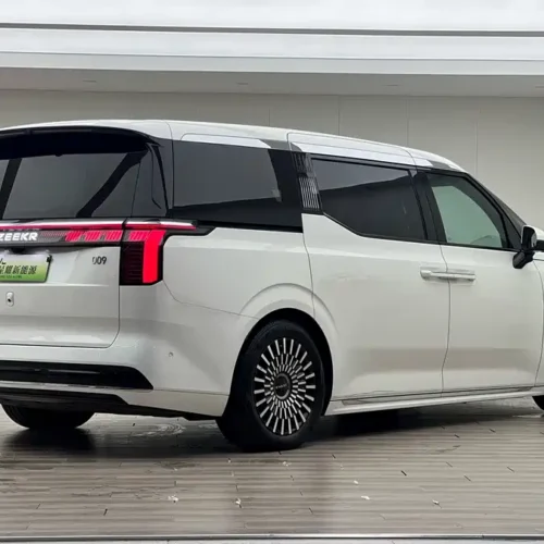 Used Zeekr 009 2024 six-seat executive version four-wheel drive 108kWh