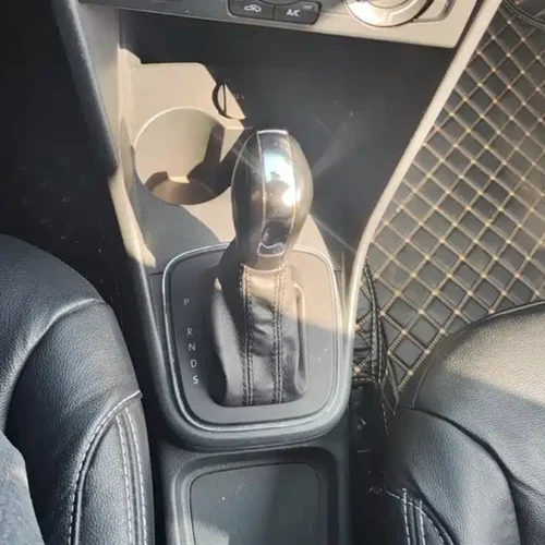 Used Volkswagen Polo 2016 1.4L automatic fashion model