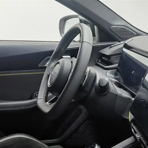 900x675_0_q87_c42_autohomecar__ChxpWGmmPFuAPfodAAF_cIDbyB8702.jpg.webp Used Lynk & Co 03 2023 2.0TD DCT Pro