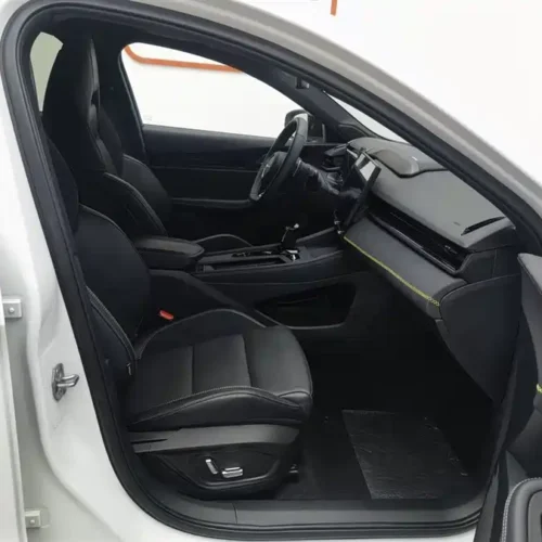 900x675_0_q87_c42_autohomecar__ChxpWGmmPFyASGJsAAFUP0RkleM194.jpg.webp Used Lynk & Co 03 2023 2.0TD DCT Pro