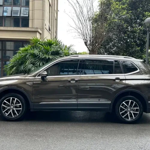 Used Volkswagen Tiguan L 2018 330TSI automatic two-wheel drive luxury version