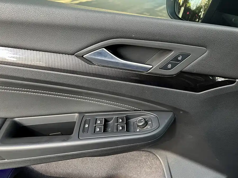 Used Golf 2023 280TSI DSG R-Line Lite