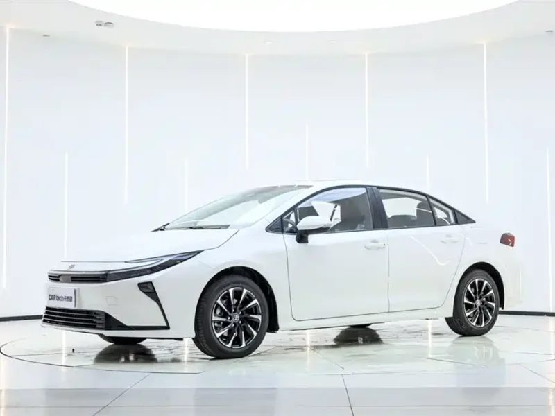Used Toyota Corolla 2026 1.8L Dual Engine Elite Edition