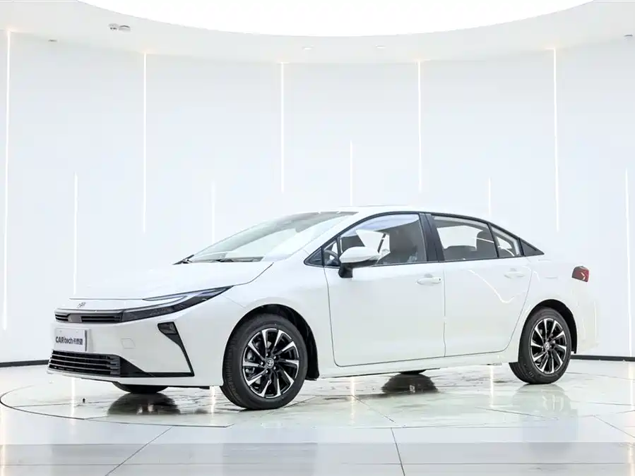 Used Toyota Corolla 2026 1.8L Dual Engine Elite Edition