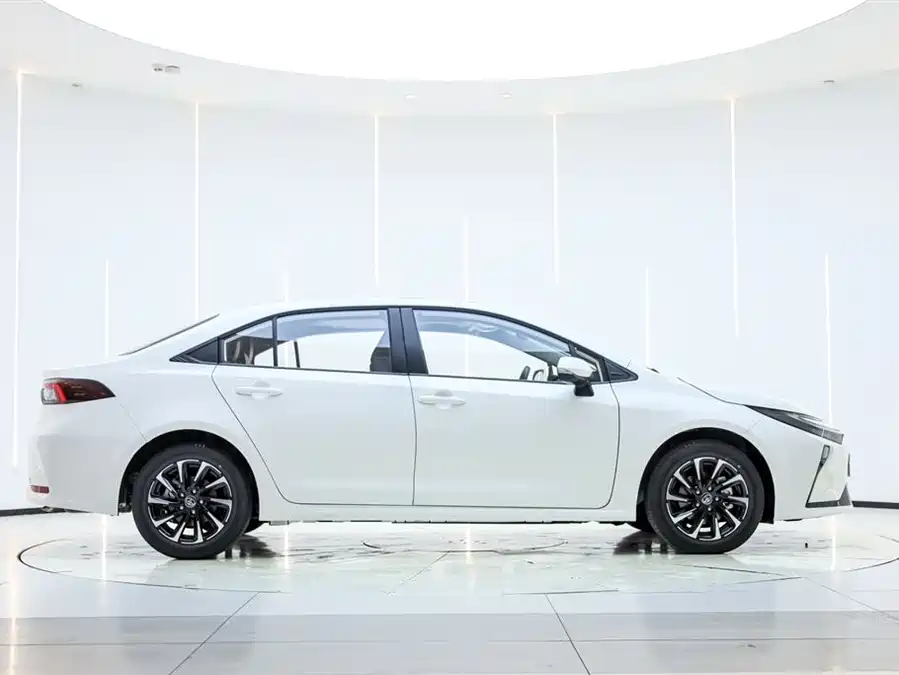 Used Toyota Corolla 2026 1.8L Dual Engine Elite Edition