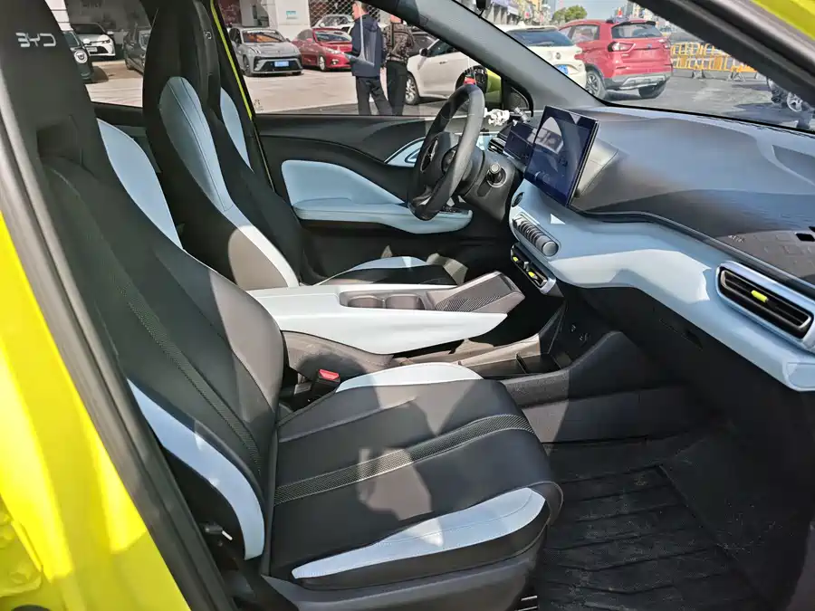 900x675_0_q87_c42_autohomecar__ChxpWGmmihuAEggQAAW3iuP6e7g156.jpg.webp Used BYD Seagull 2023 Vitality Edition