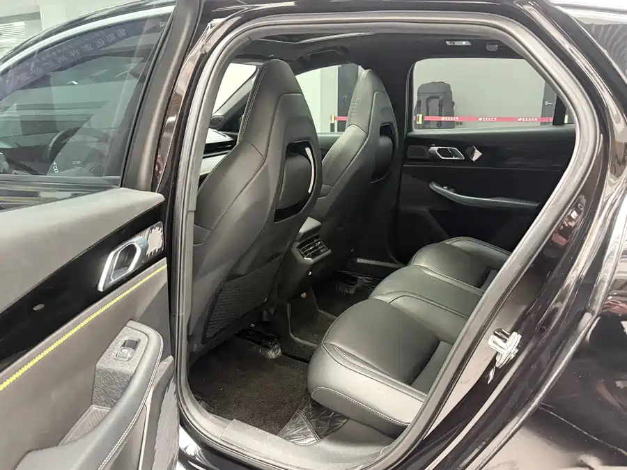 900x675_0_q87_c42_autohomecar__ChxpWGmml0iAbtDWAAi4Wwitv8U240.jpg.webp Used Lynk & Co 03 2023 1.5TD DCT Plus