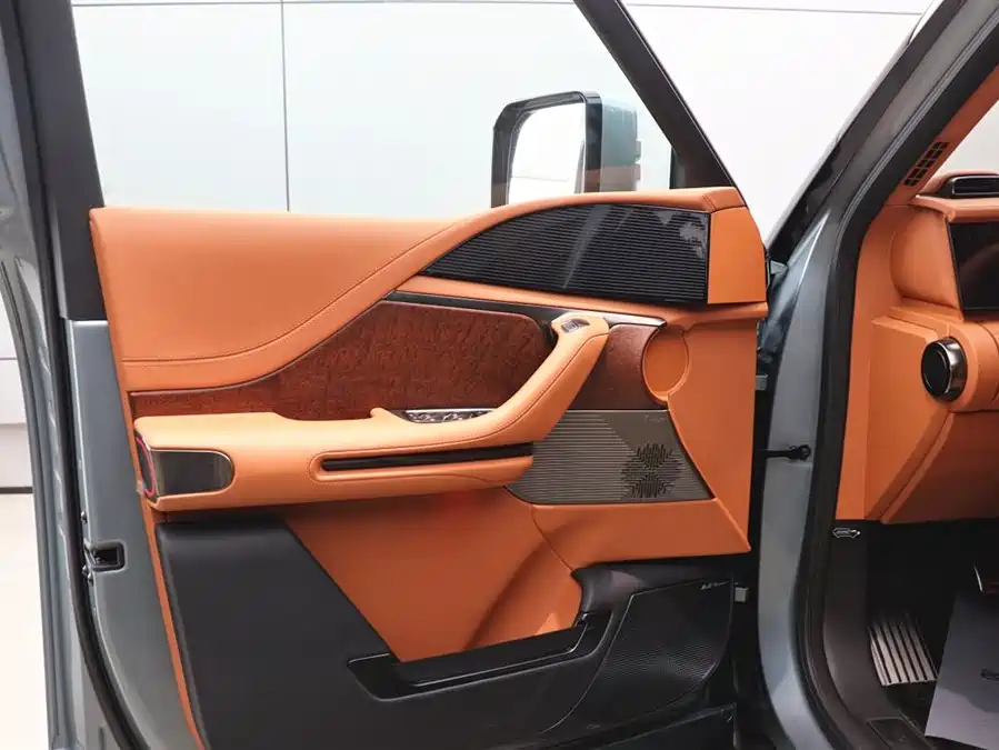 Used BYD Yangwang U8 2023 Deluxe Edition