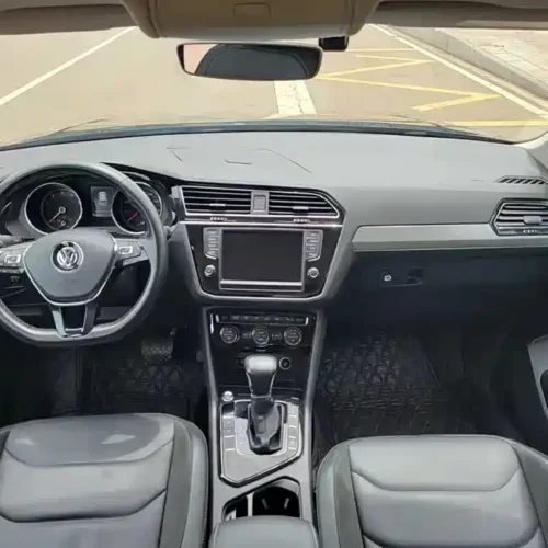 Used Volkswagen Tiguan L 2017 330TSI automatic two-wheel drive fashion version