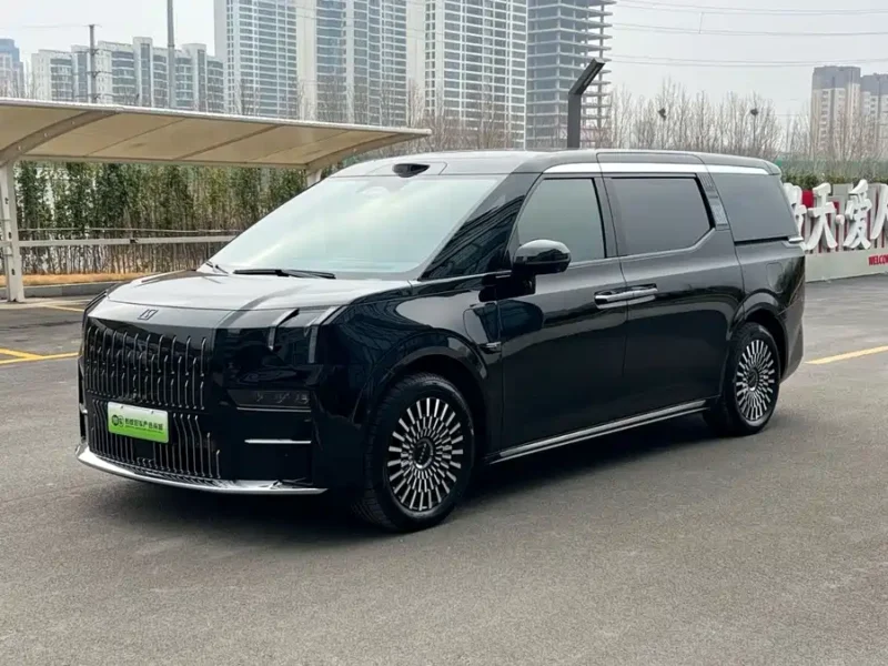 Used Zeekr 009 2024 seven-seater aisle version 108kWh