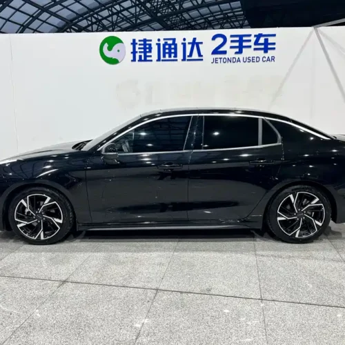 900x675_0_q87_c42_autohomecar__ChxpWGmo4bGAGjQhAAyOgQA1hB0492.jpg.webp Used Lynk & Co 03 2023 1.5TD DCT Pro