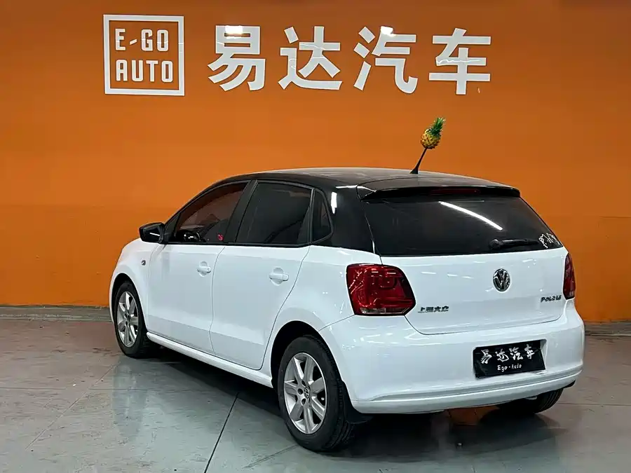 900x675_0_q87_c42_autohomecar__ChxpWGmoMDyASQL3AAJWmRbZJSA413.jpg.webp Used Volkswagen Polo 2013 1.6L automatic comfort version